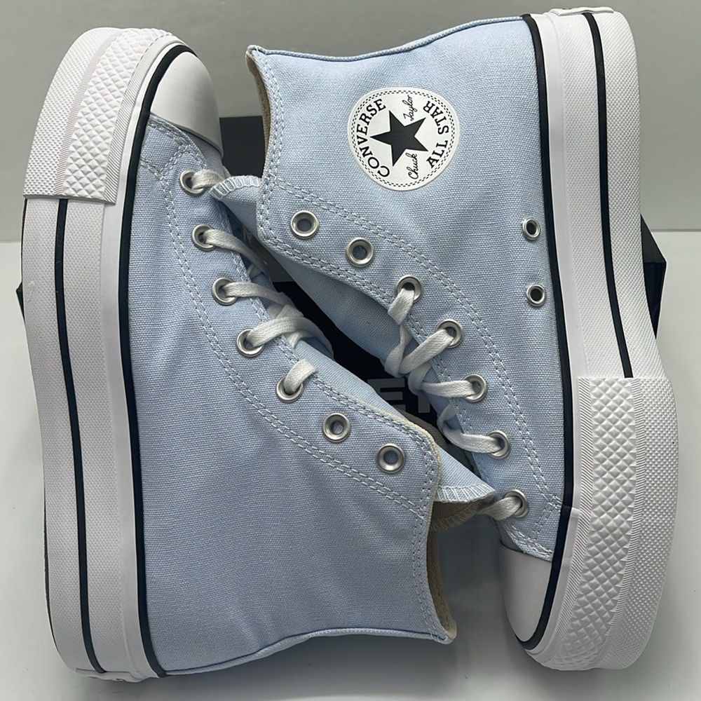 Converse WMNS Platform Sneakers A10644F
CTAS LIFT. HI BLUE SUPERMOON/NATURAL IVR - Picture 11 of 16
